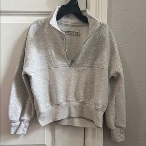 Gray Abercrombie kids 7/8 Quarter-Zip Sweatshirt